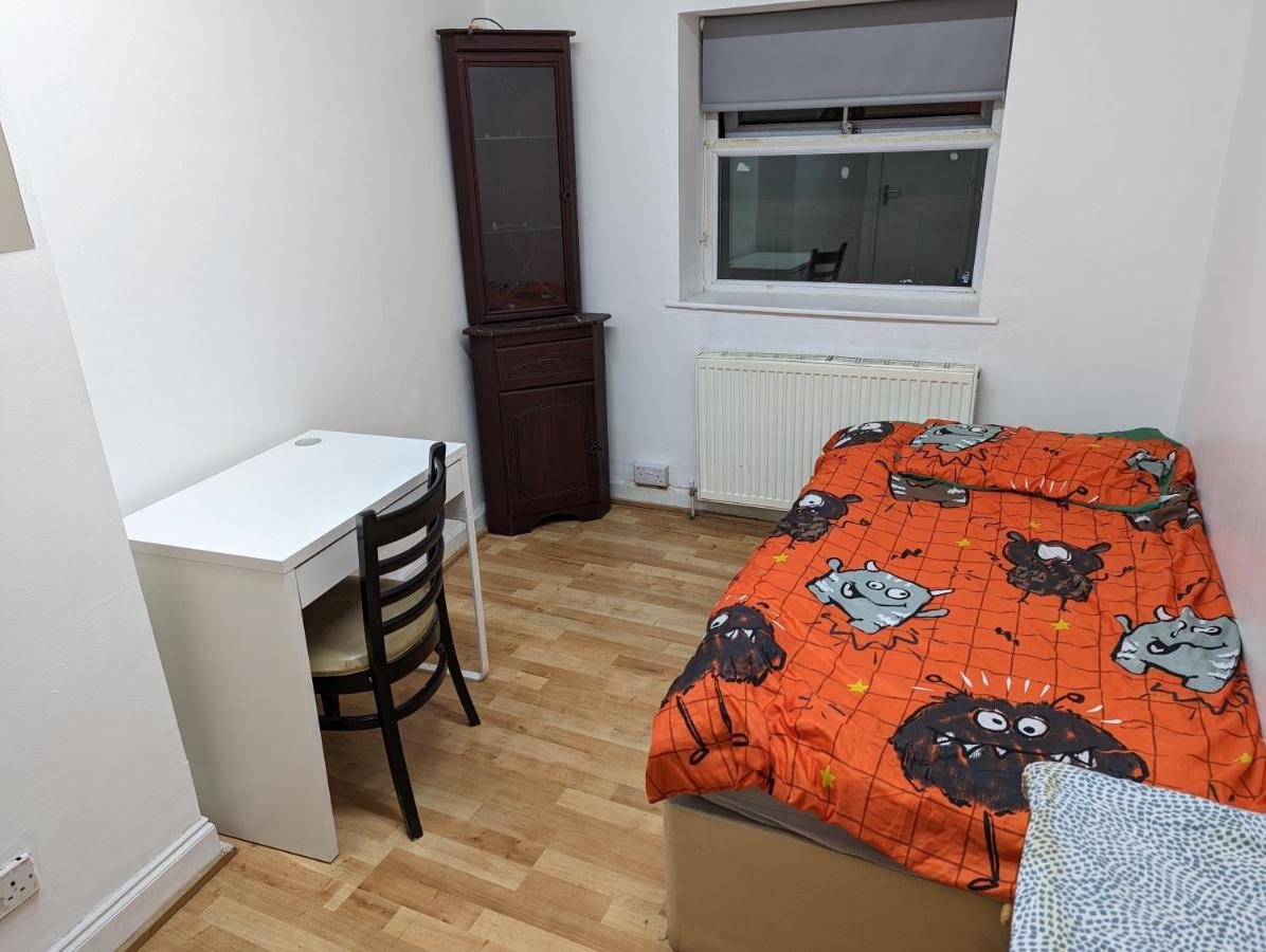 Town Centre Rm03 Oldham